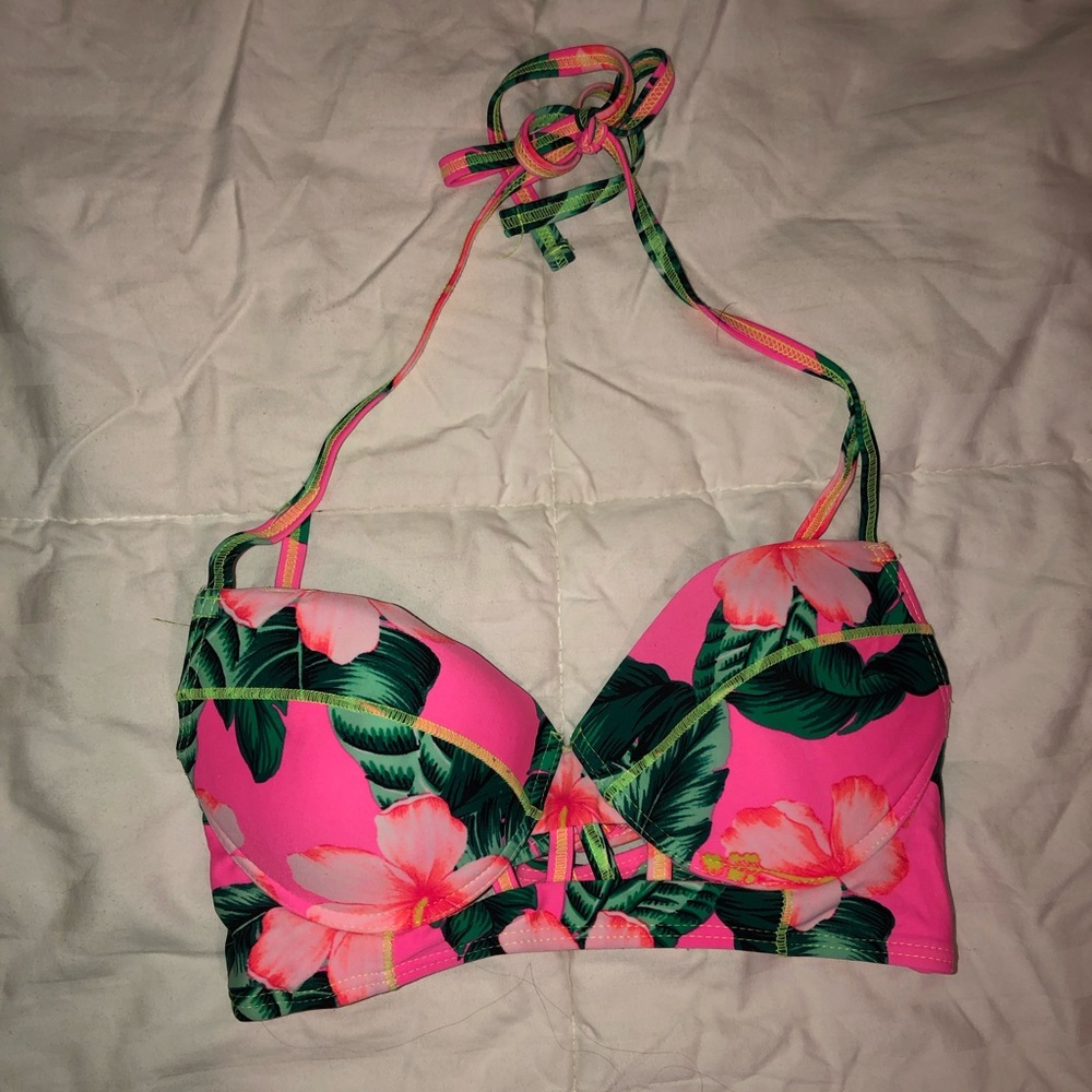 Swimsuit top